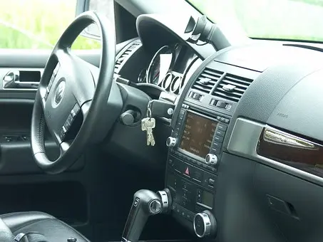 Car-Lockout--Car-Lockout-5845770-image